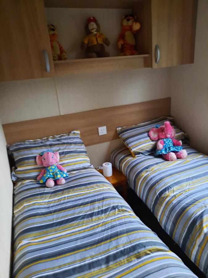 Haggerston Castle 3 Bedroom Deluxe Holiday Home Cheswick  Экстерьер фото