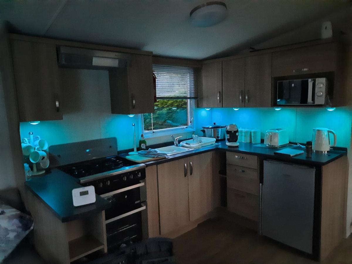 Haggerston Castle 3 Bedroom Deluxe Holiday Home Cheswick  Экстерьер фото