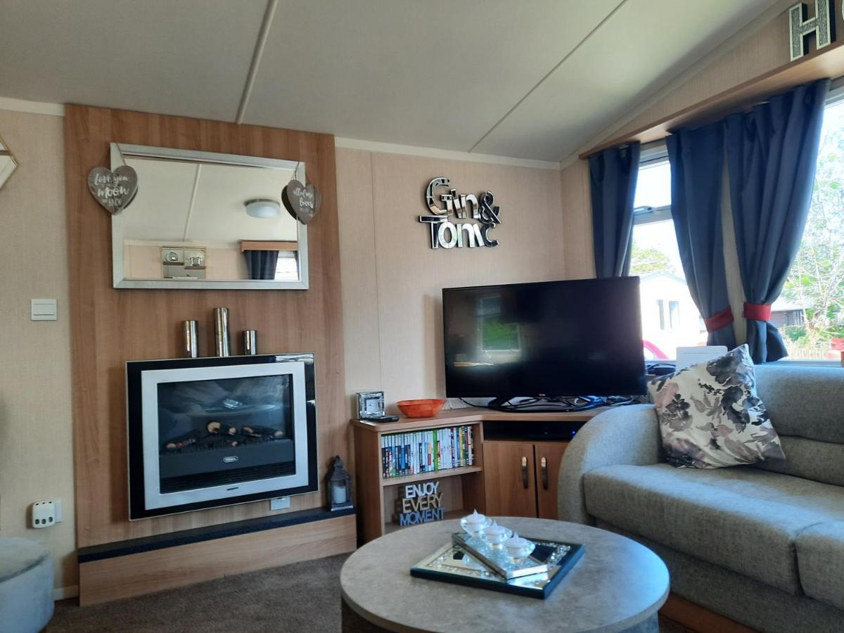 Haggerston Castle 3 Bedroom Deluxe Holiday Home Cheswick  Экстерьер фото