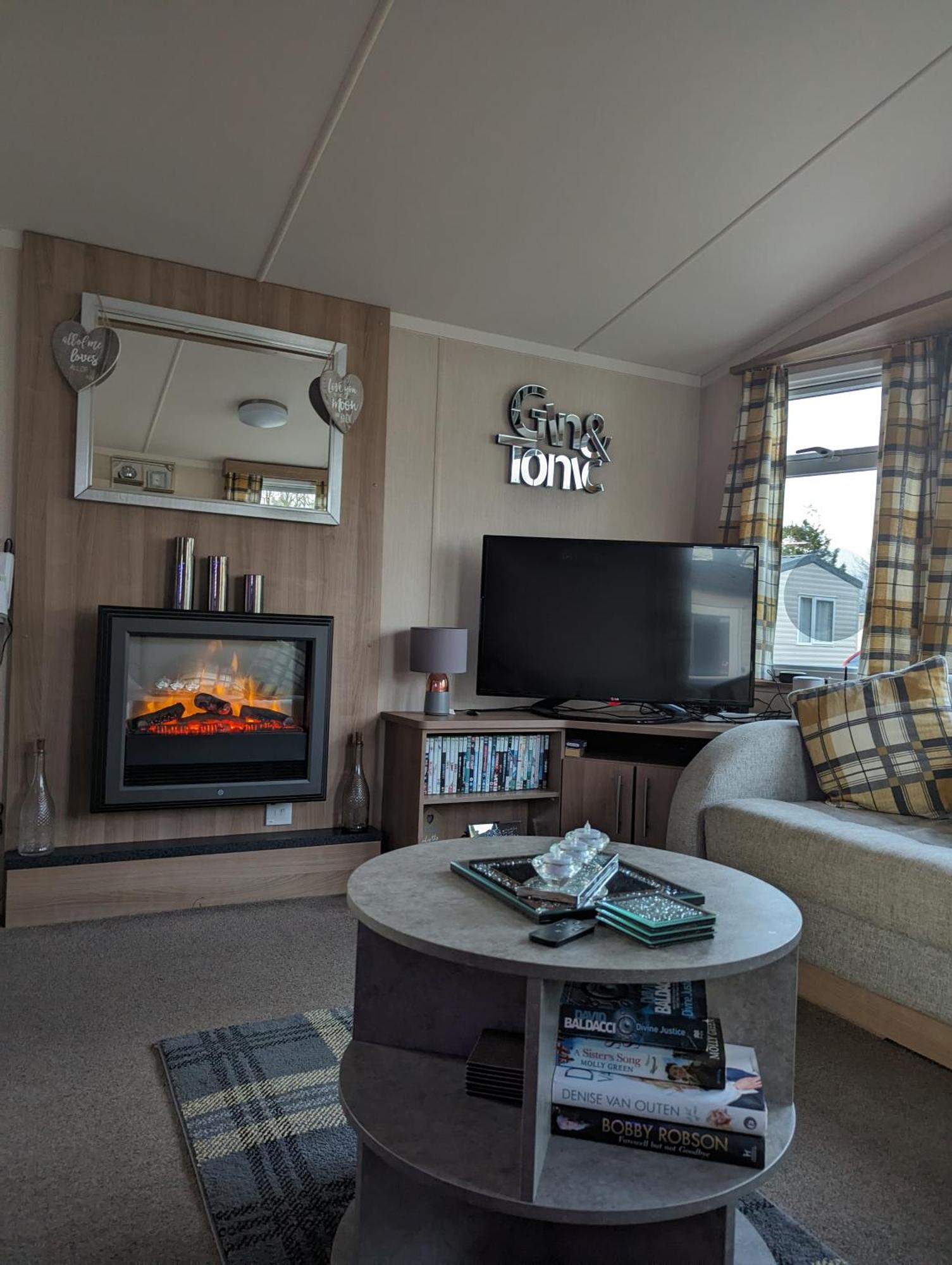 Haggerston Castle 3 Bedroom Deluxe Holiday Home Cheswick  Экстерьер фото